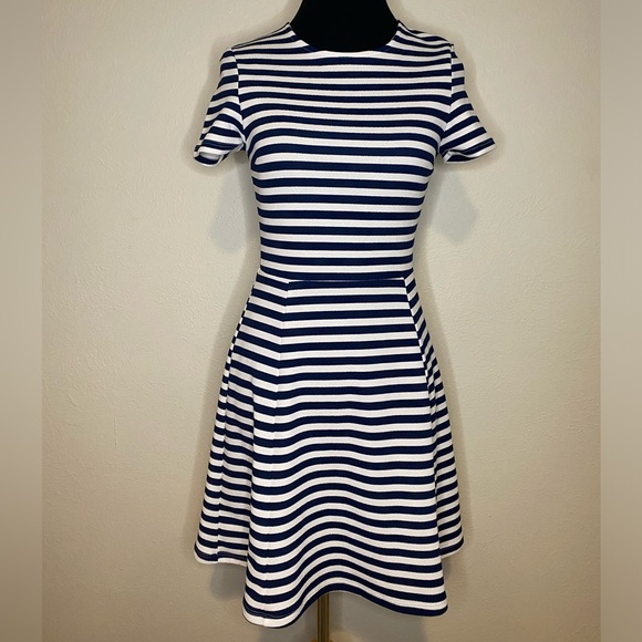 NWOT Divided Navy/White Striped Dress Size 4 - Picture 1 of 7